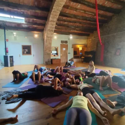 Patricia Rios ESCEN retiro verano grupo suelo sala 2025